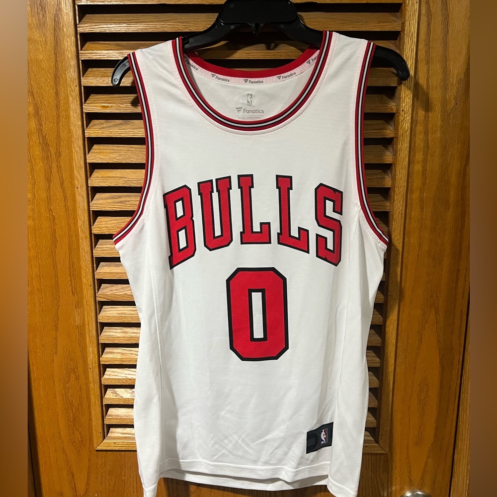 Men’s Fanatics Chicago Bulls White jersey, size small
